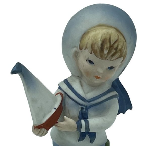 Vintage Lefton Little Sailor Boy Boat Figurine Collectibles Home Décor Display - Picture 2 of 5